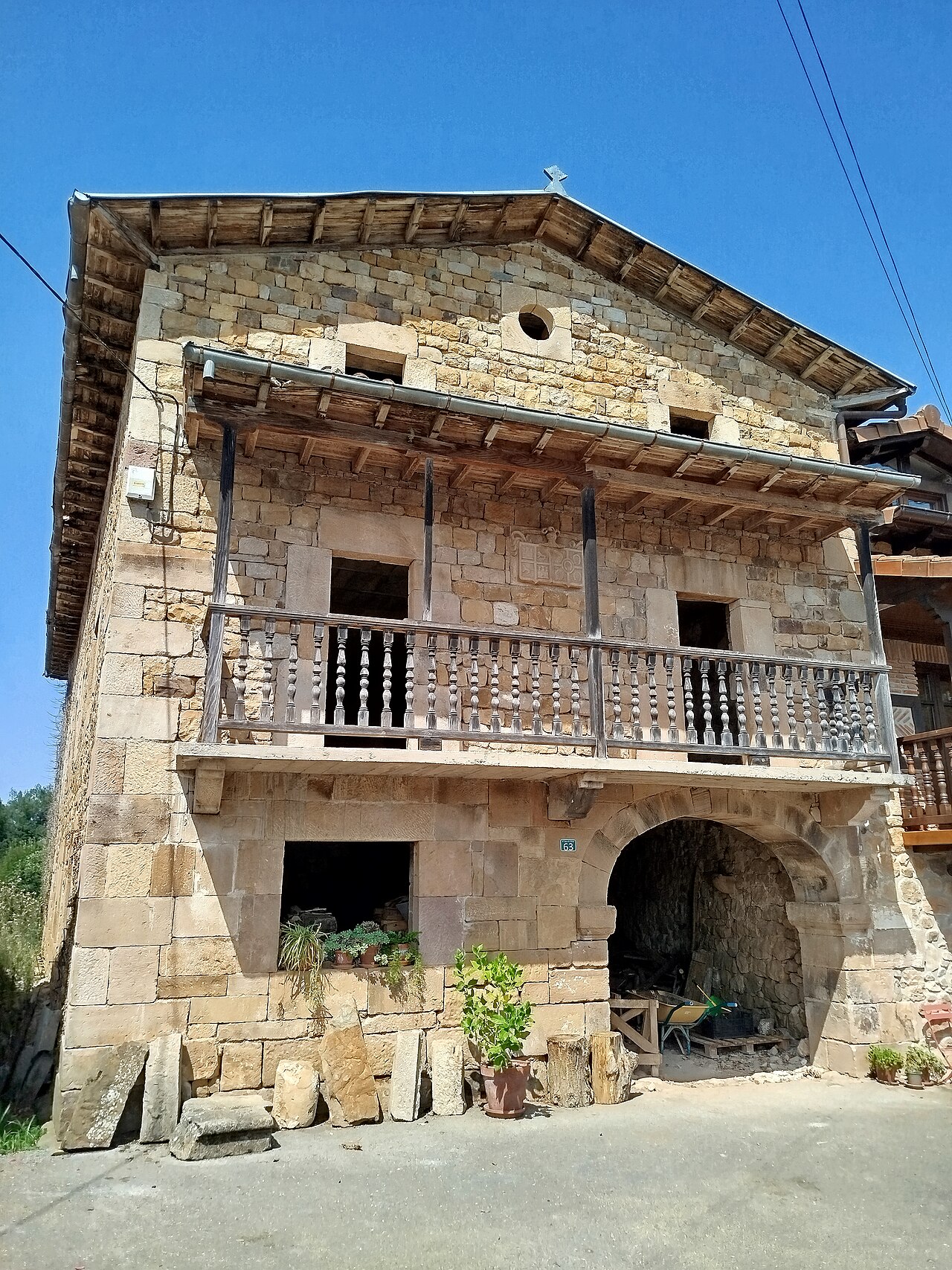 Saro
